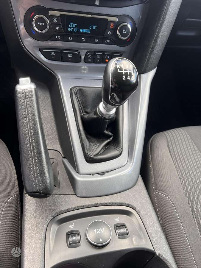 Ford Focus, universalas