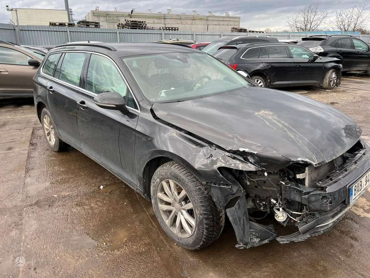Volkswagen Passat, ☎️, for parts