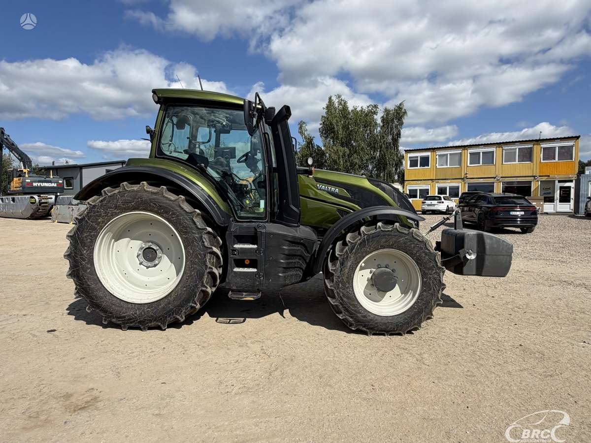 Valtra T235, тракторы