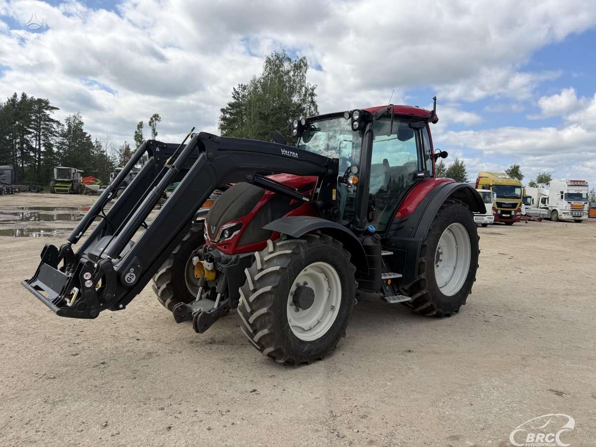 Valtra N155E Frontalinis krautuvas .., тракторы