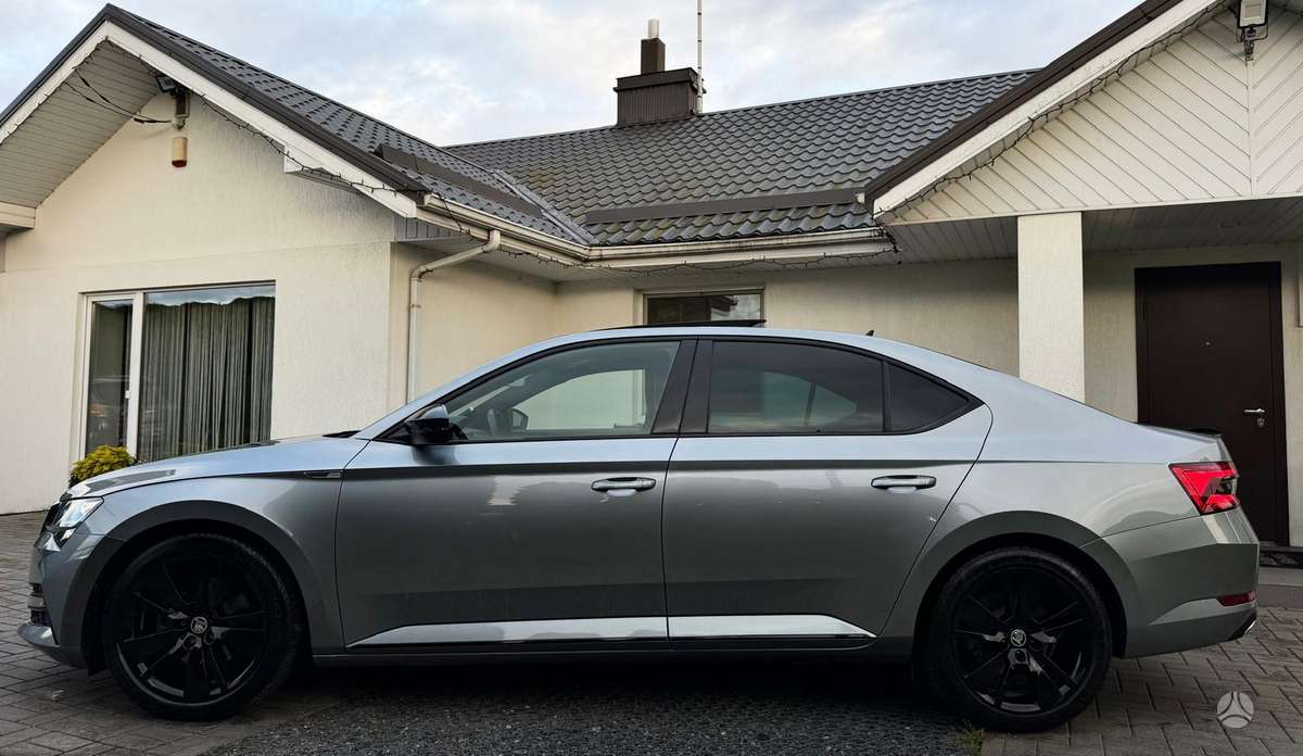 Skoda Superb, 2.0 l., hatchback