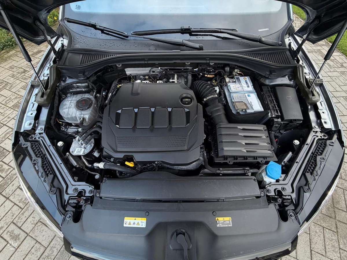 Skoda Superb, 2.0 l., hatchback