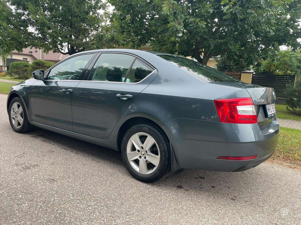 Skoda Octavia, 1.0 l., hatchback