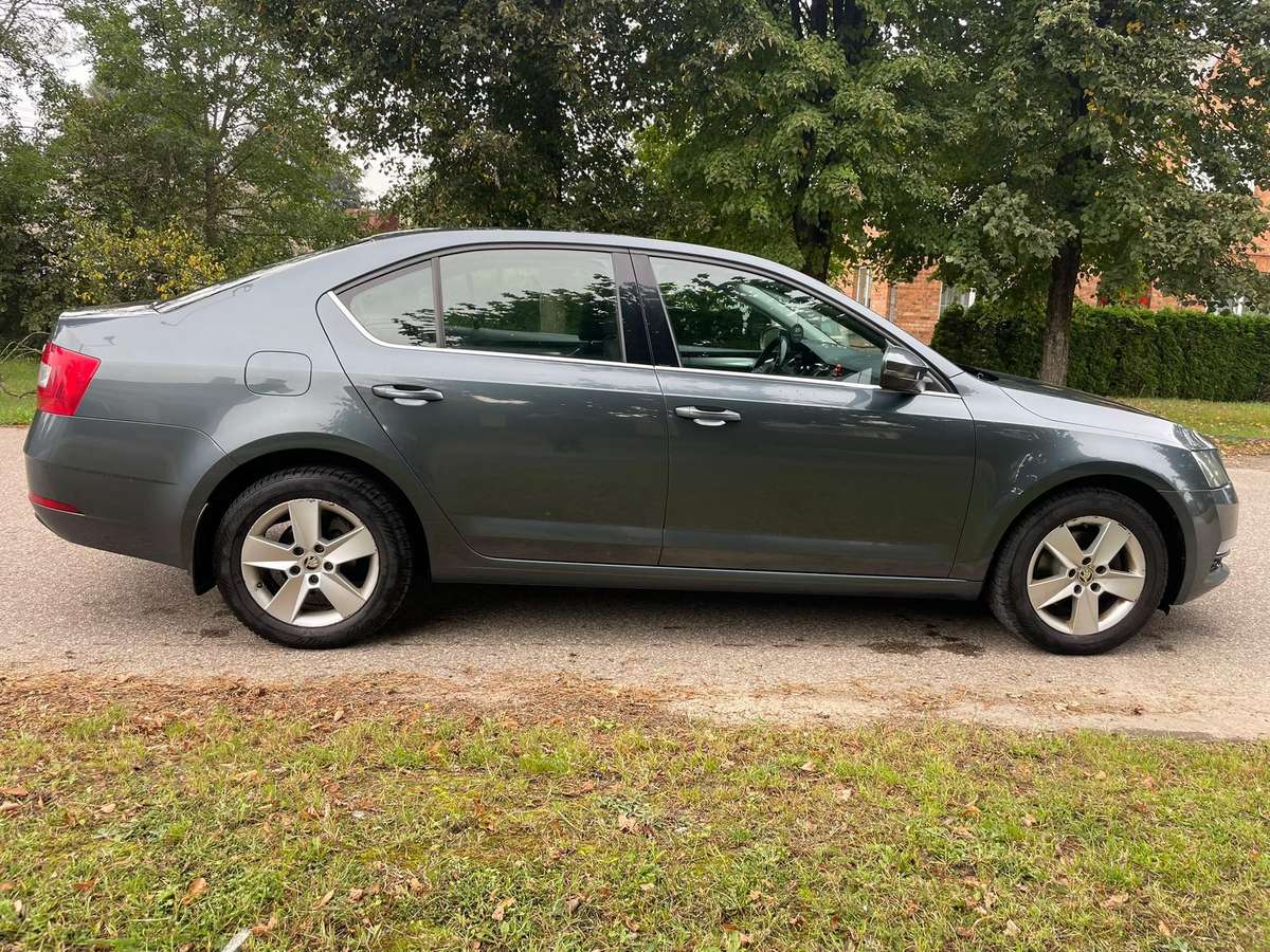 Skoda Octavia, 1.0 l., hatchback