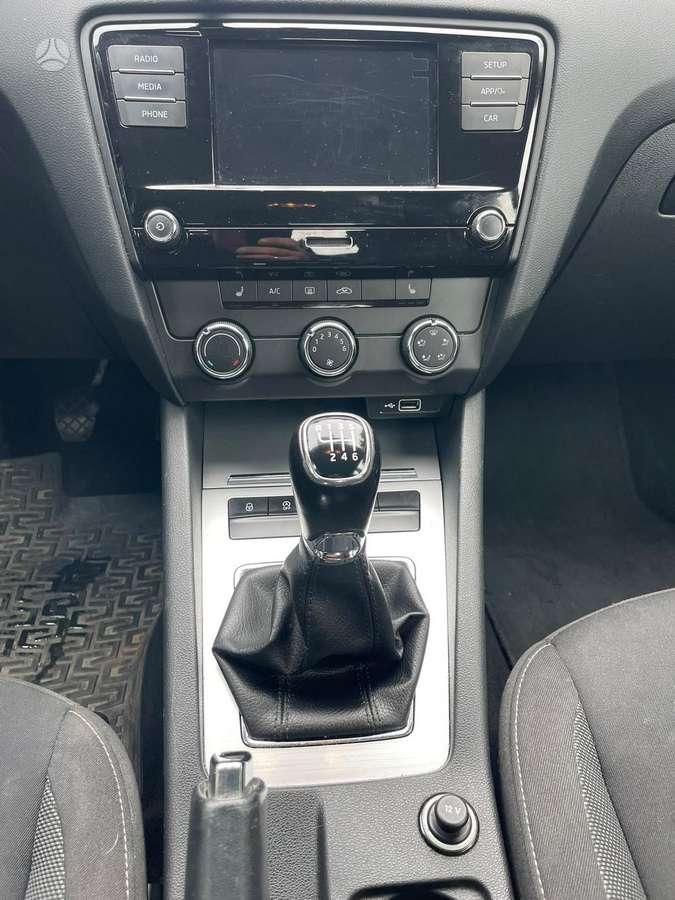 Skoda Octavia, 1.0 l., hatchback