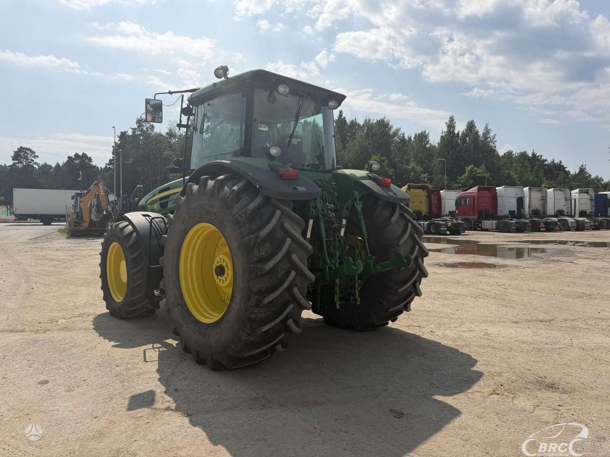 John Deere 7730, traktori