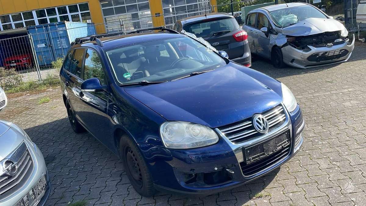 Volkswagen Golf по частям
