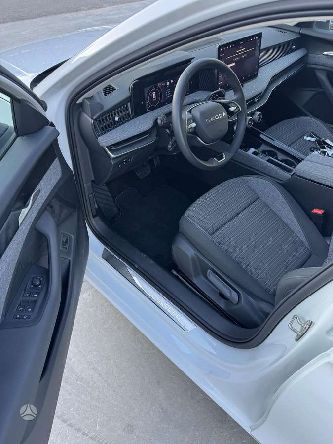 Skoda Superb, 2.0 l., Универсал