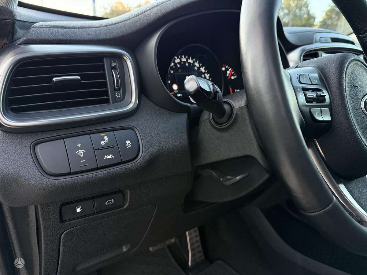 Kia Sorento, 2.2 l., Внедорожник / Кроссовер