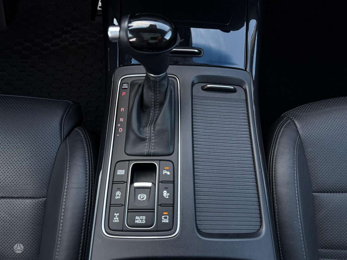 Kia Sorento, 2.2 l., Внедорожник / Кроссовер