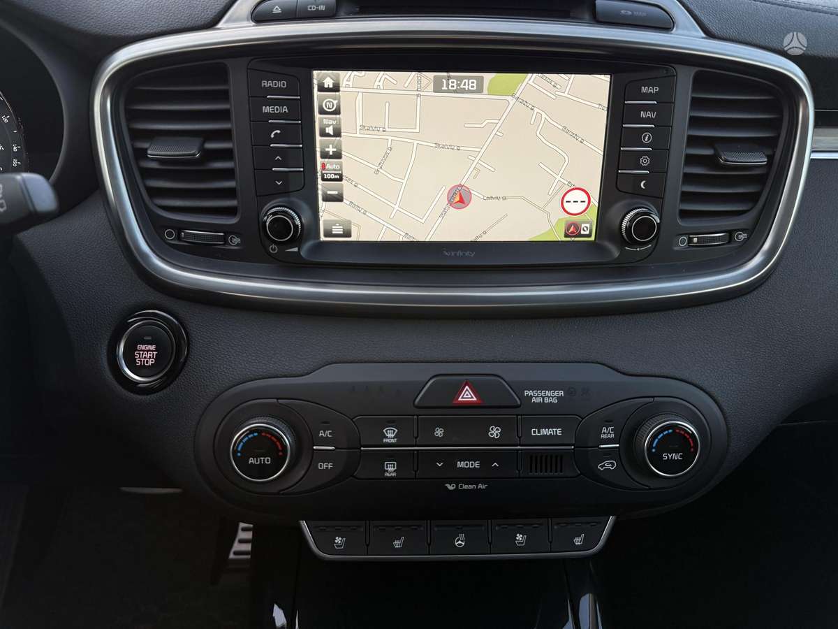Kia Sorento, 2.2 l., Внедорожник / Кроссовер