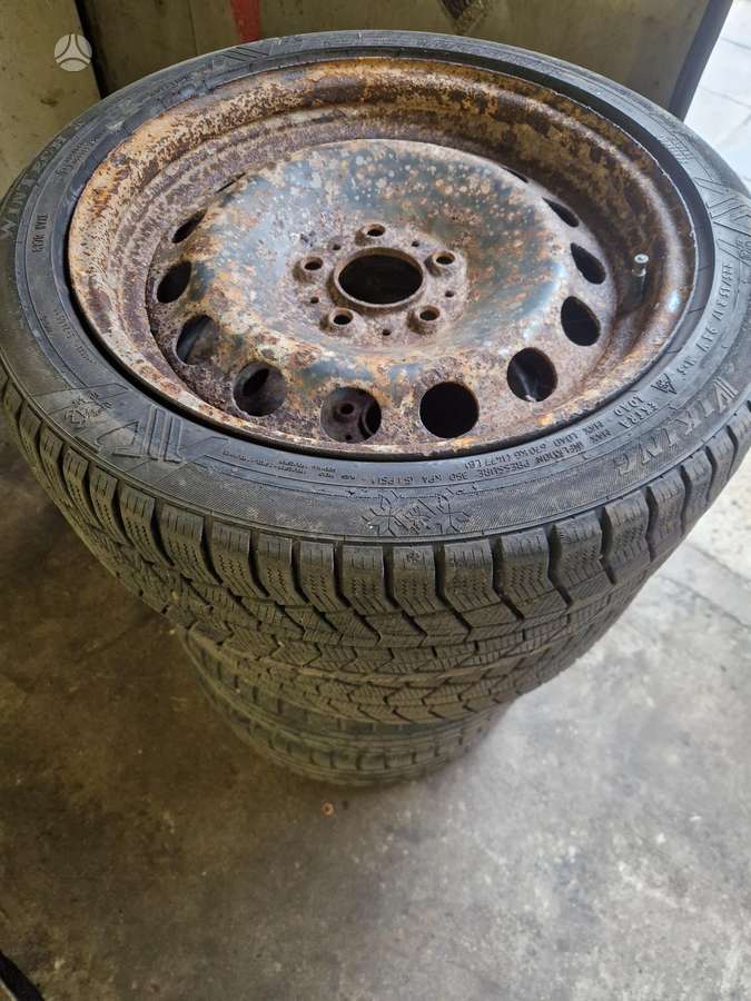 BMW, plieniniai štampuoti, R17