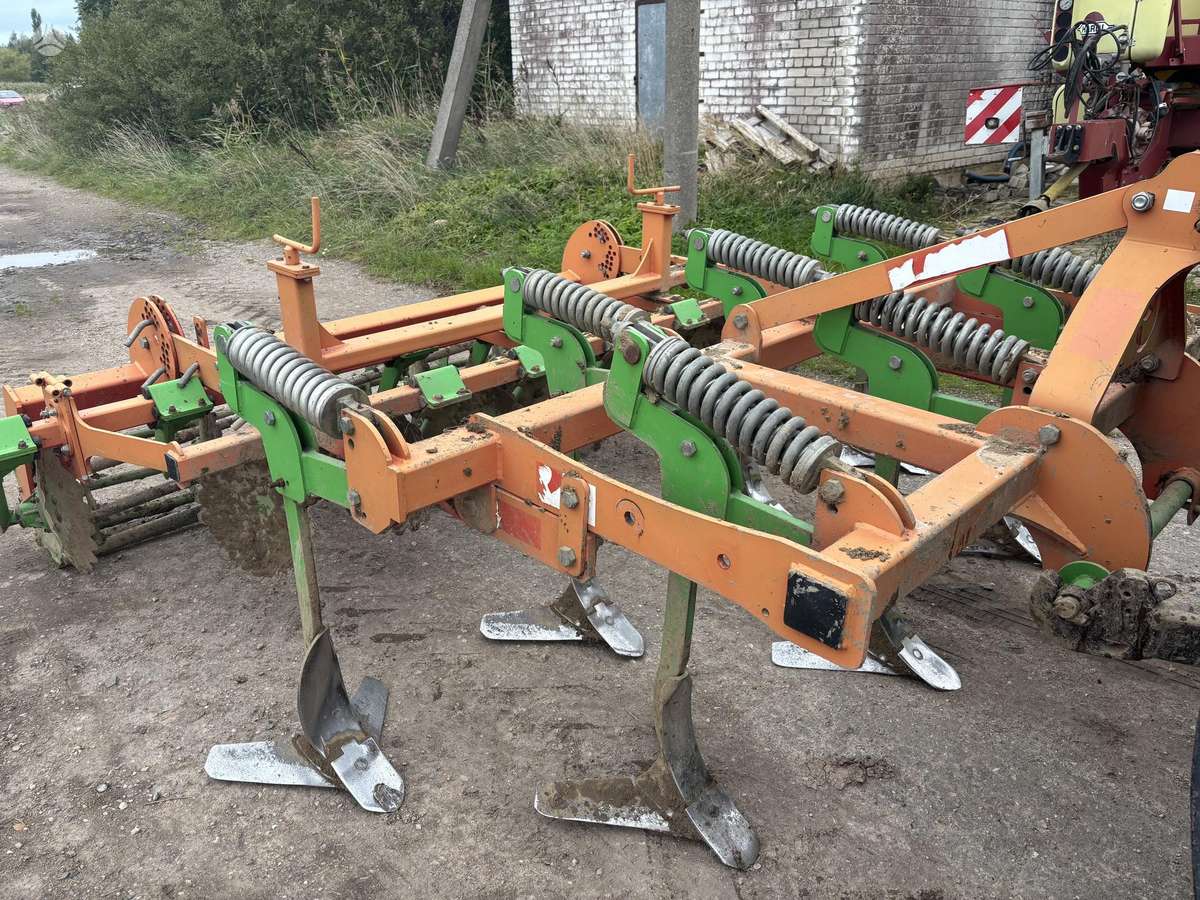 Unia 3m, scrapers, scrubbers