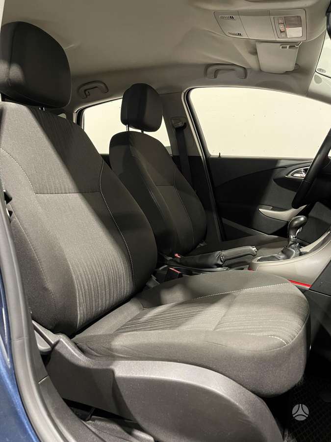 Opel Astra, 1.7 l., hatchback