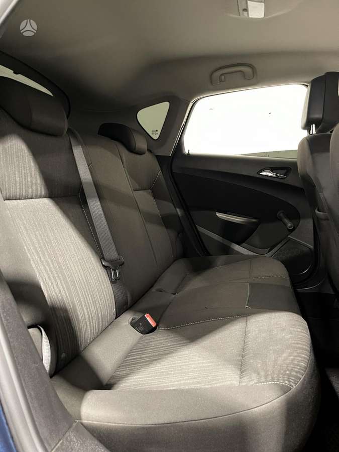 Opel Astra, 1.7 l., hatchback