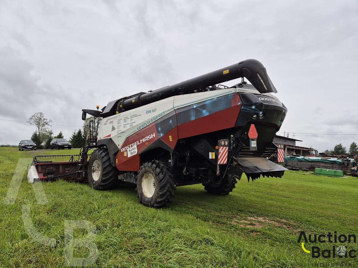 Rostselmash RSM-161, комбайны