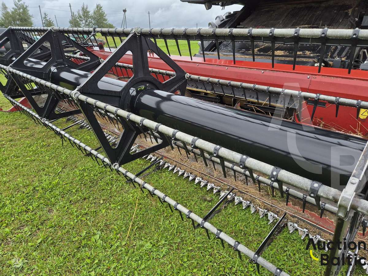 Rostselmash RSM-161, combine harvesters