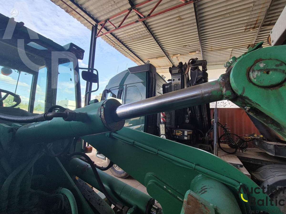 Ahlmann AS 90, frontal loader