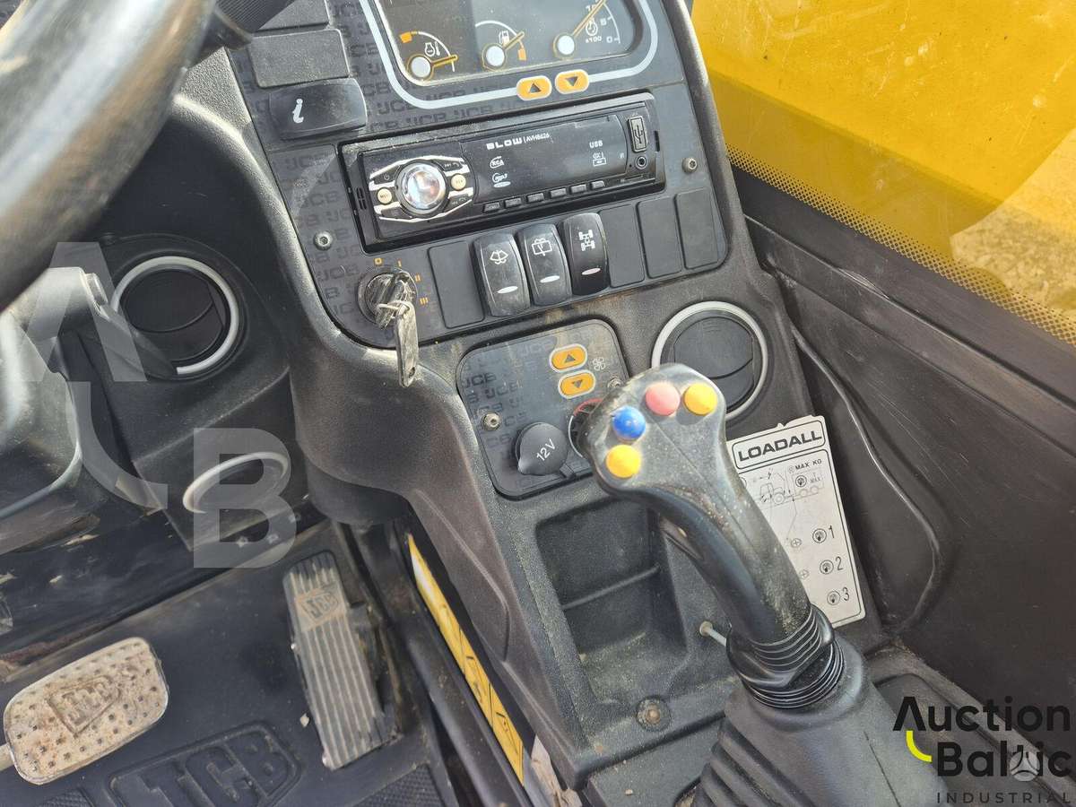 JCB 541-70, forklifts