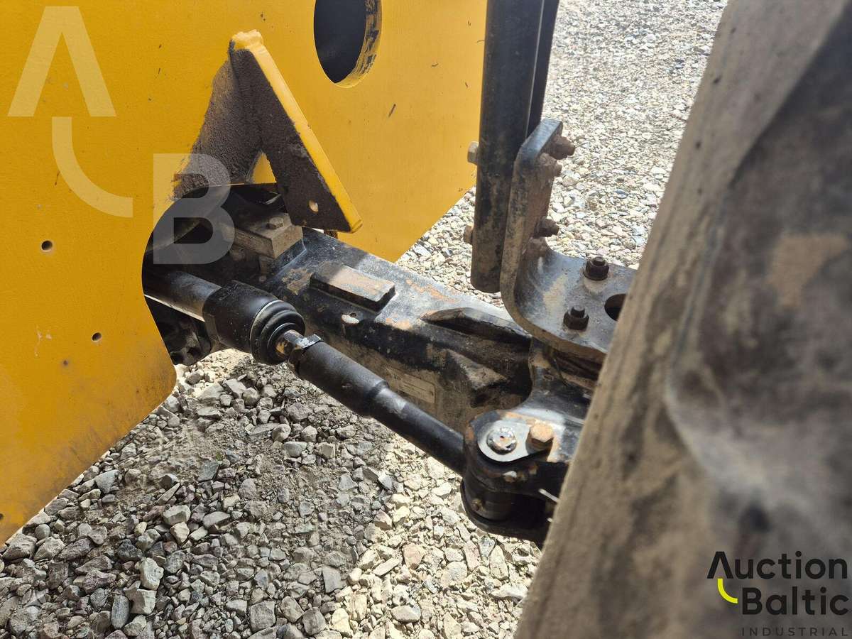 JCB 541-70, forklifts