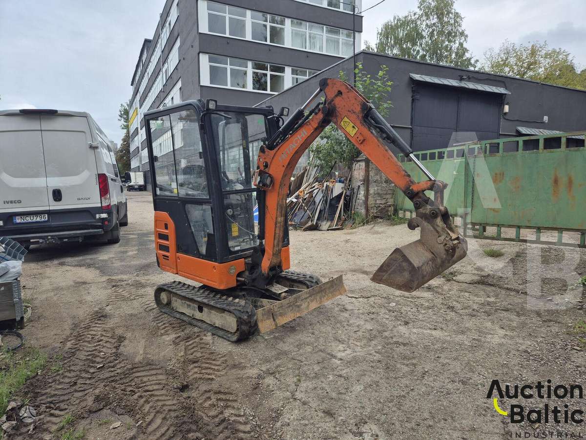 Hitachi ZX19-5A CR, мини-экскаваторы