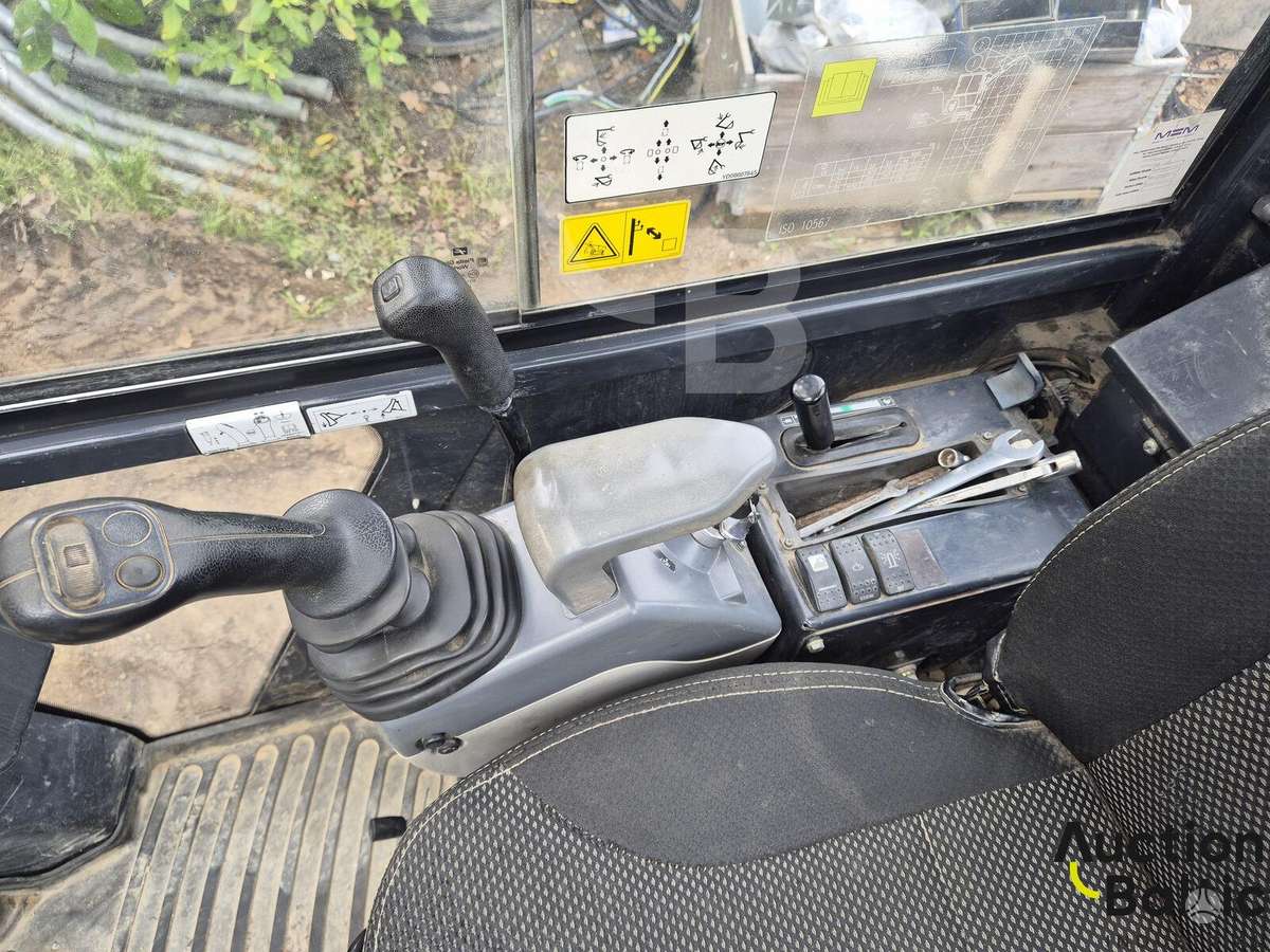 Hitachi ZX19-5A CR, mini ekskavatoriai