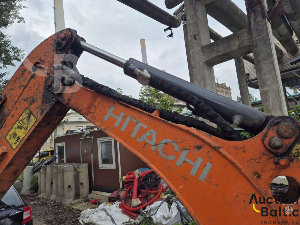 Hitachi ZX19-5A CR, мини-экскаваторы