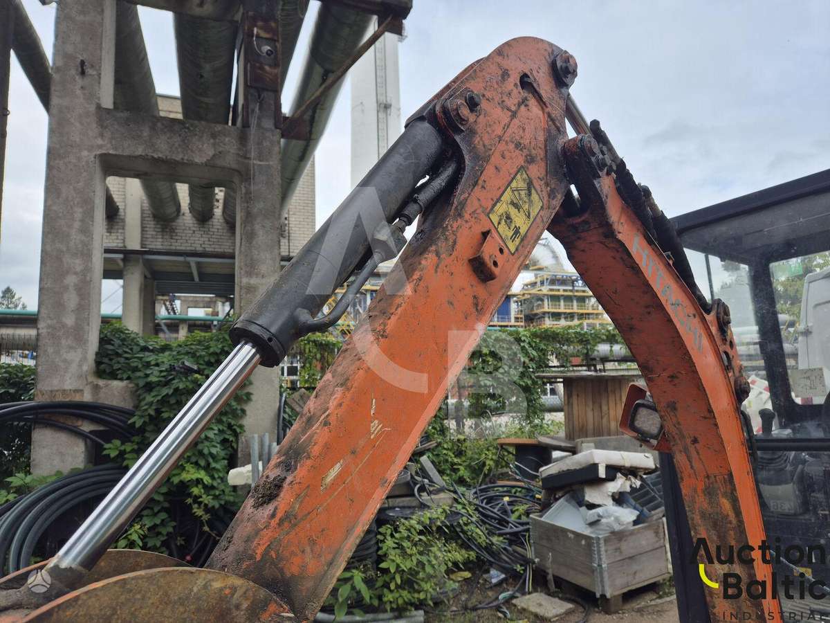 Hitachi ZX19-5A CR, mini excavator
