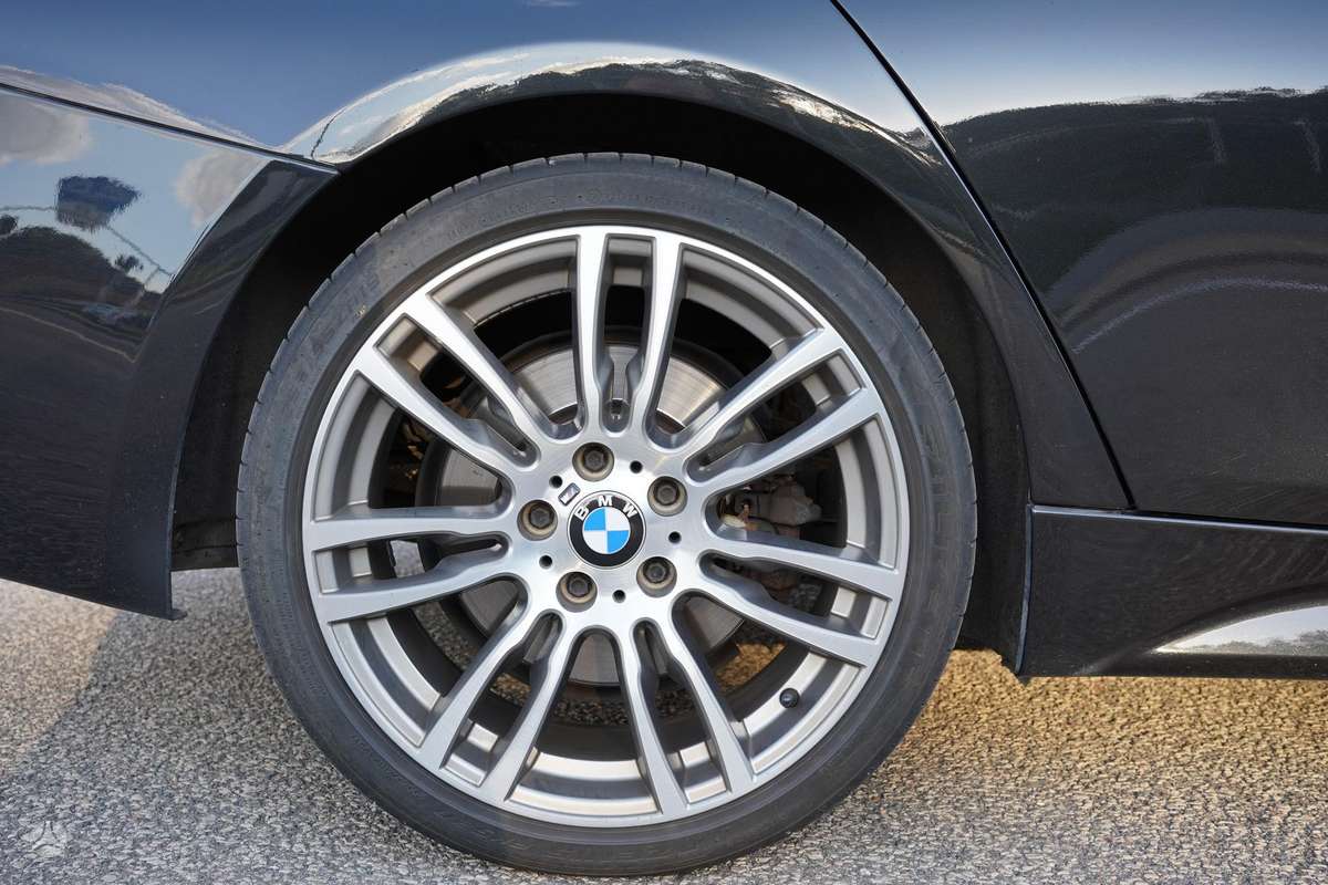 BMW 335, 3.0 l., universalas