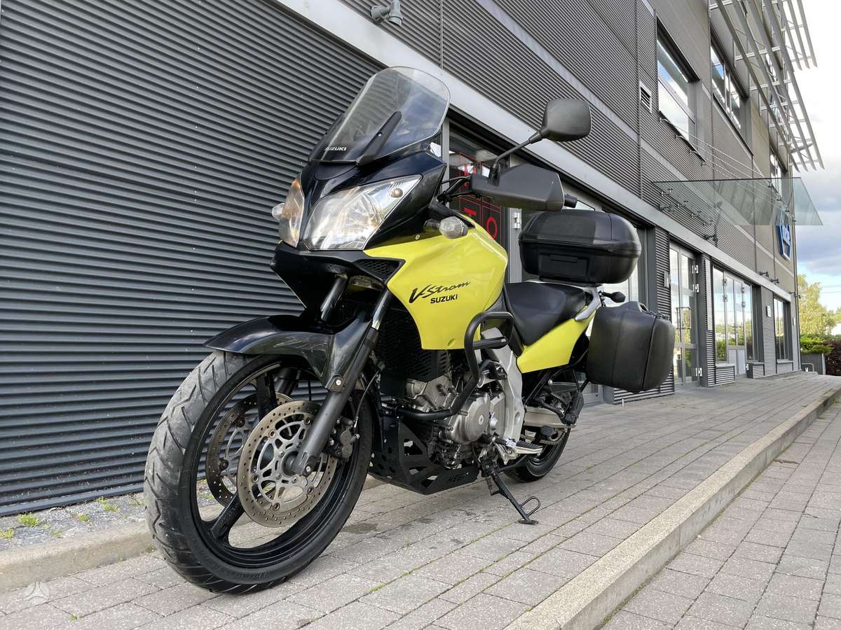Suzuki DL (V-Strom) 650cc, enduro / adventure