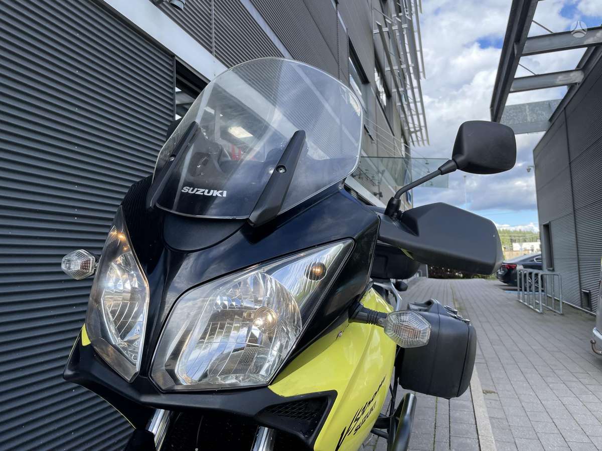 Suzuki DL (V-Strom) 650cc, enduro / adventure