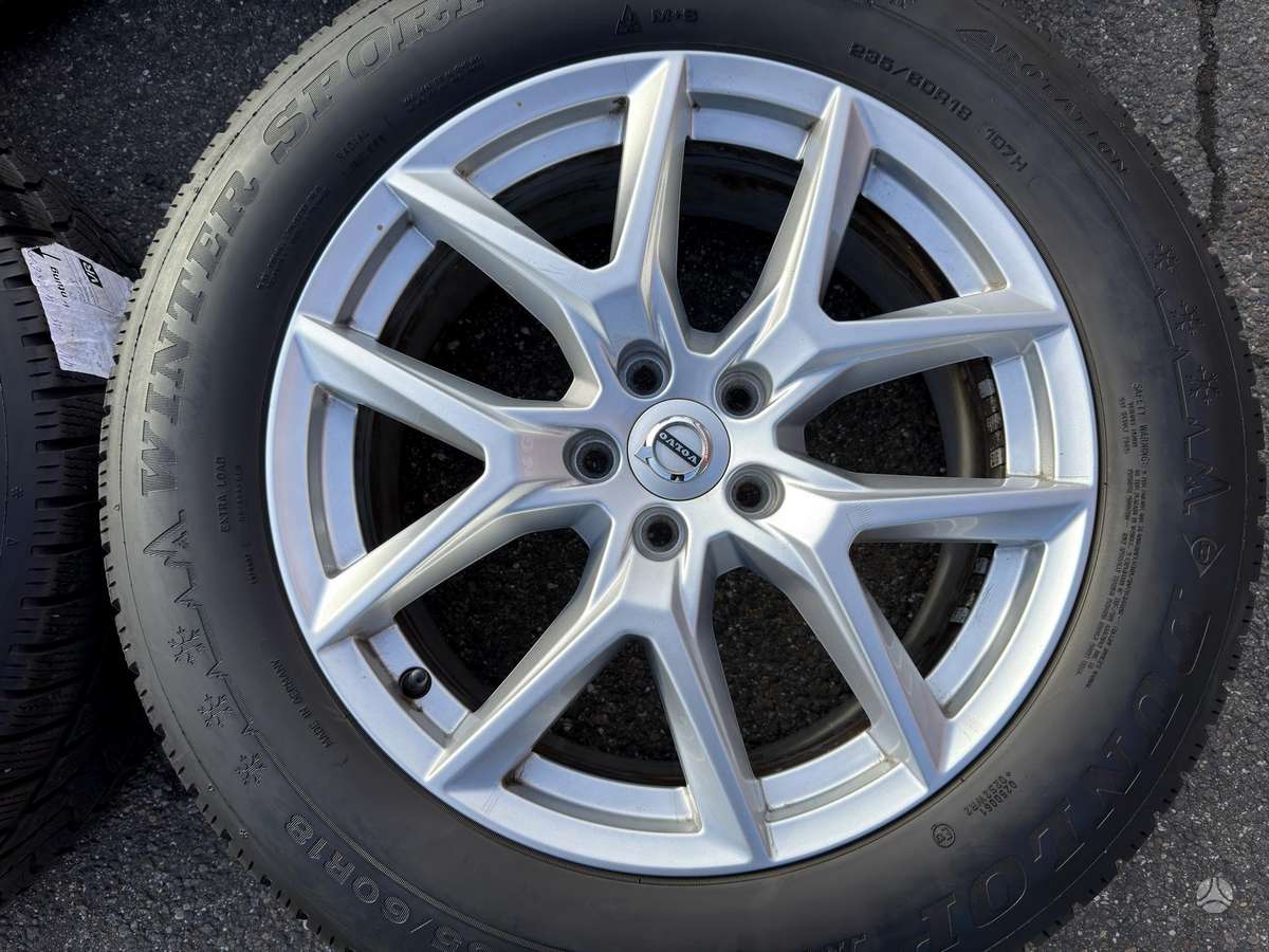 Volvo XC60, lengvojo lydinio, R18
