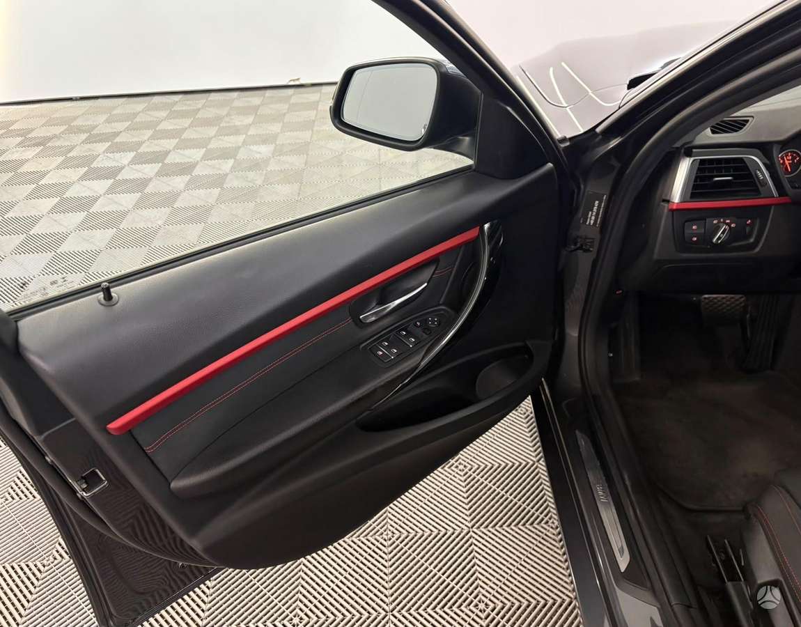 BMW 320, 2.0 l., Универсал