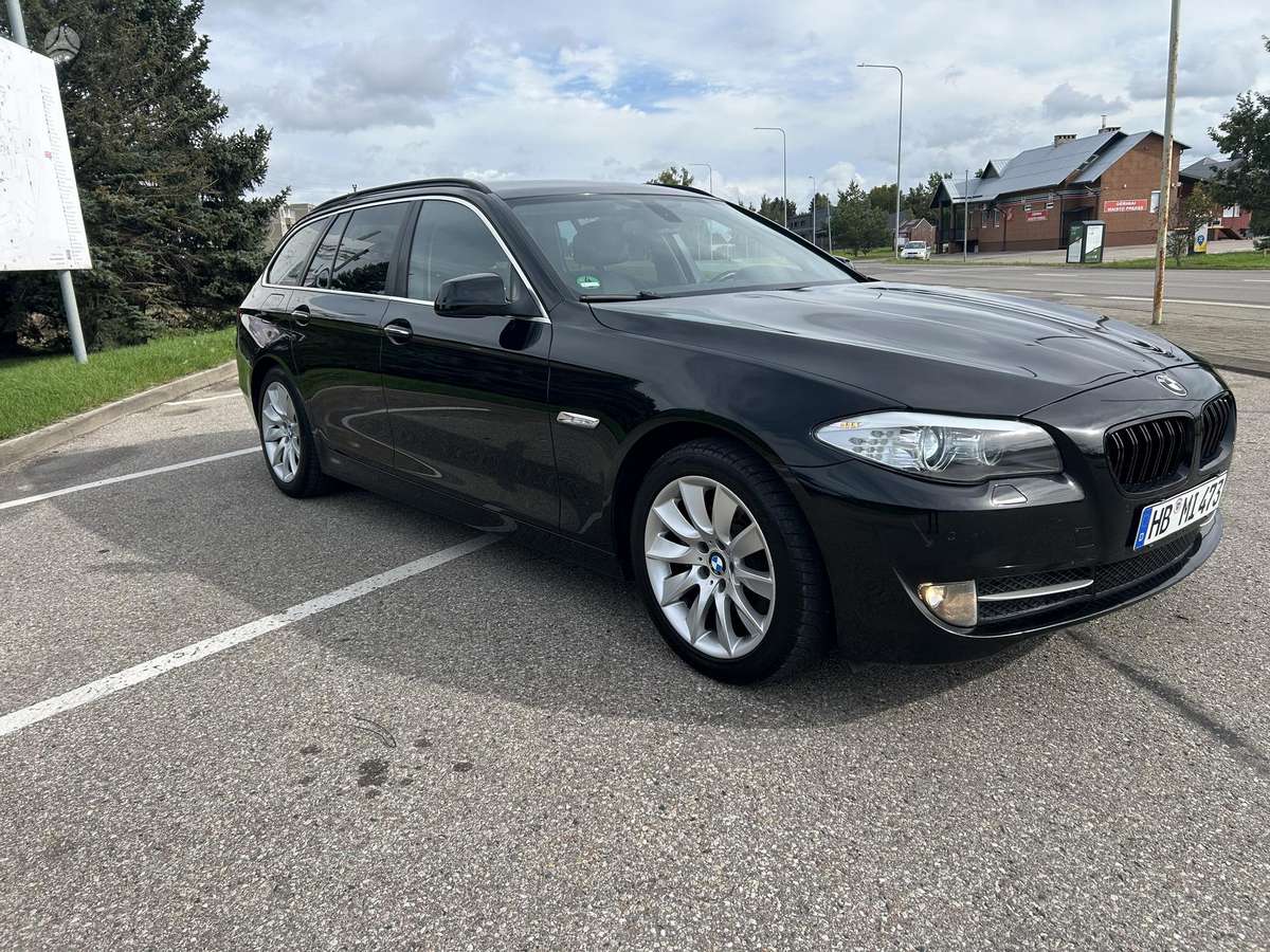 BMW 520, 2.0 l., universalas