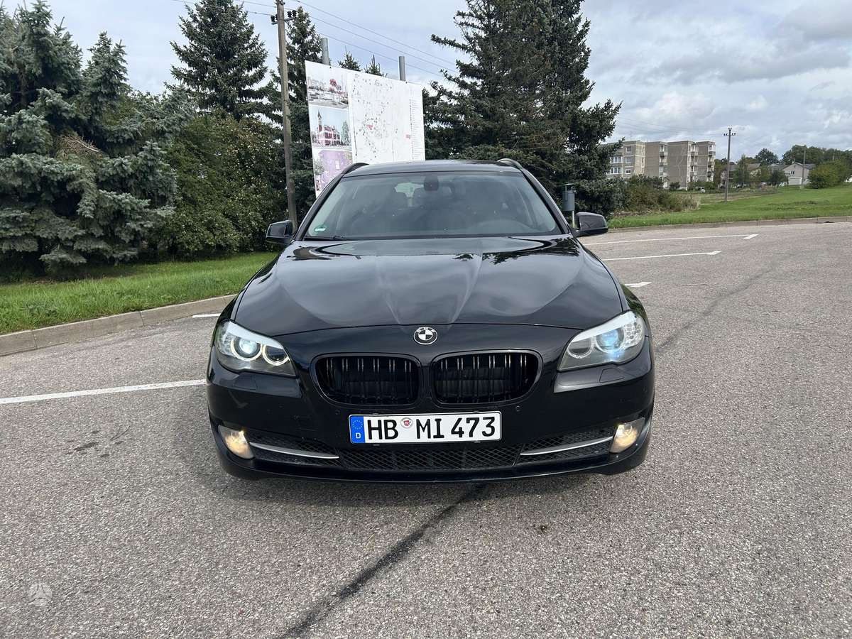 BMW 520, 2.0 l., universalas