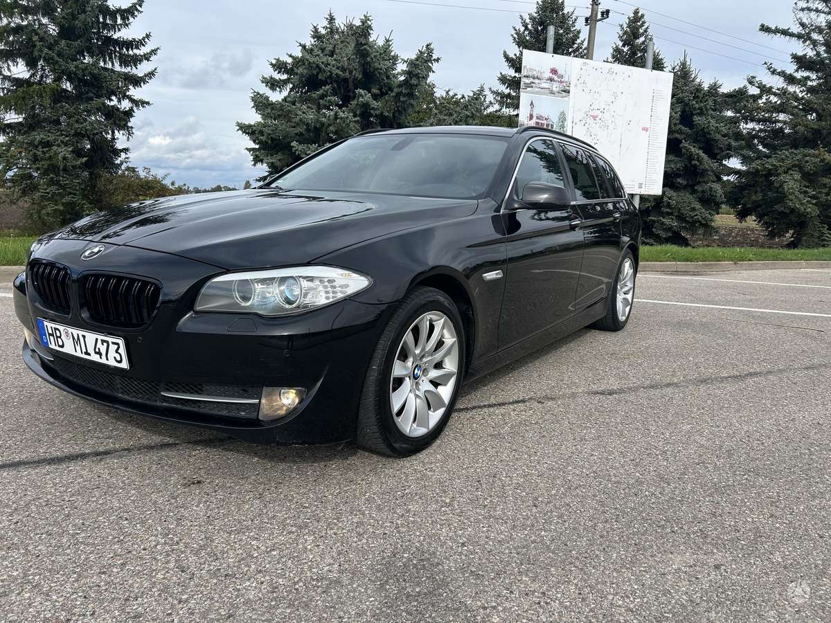 BMW 520, 2.0 l., universalas