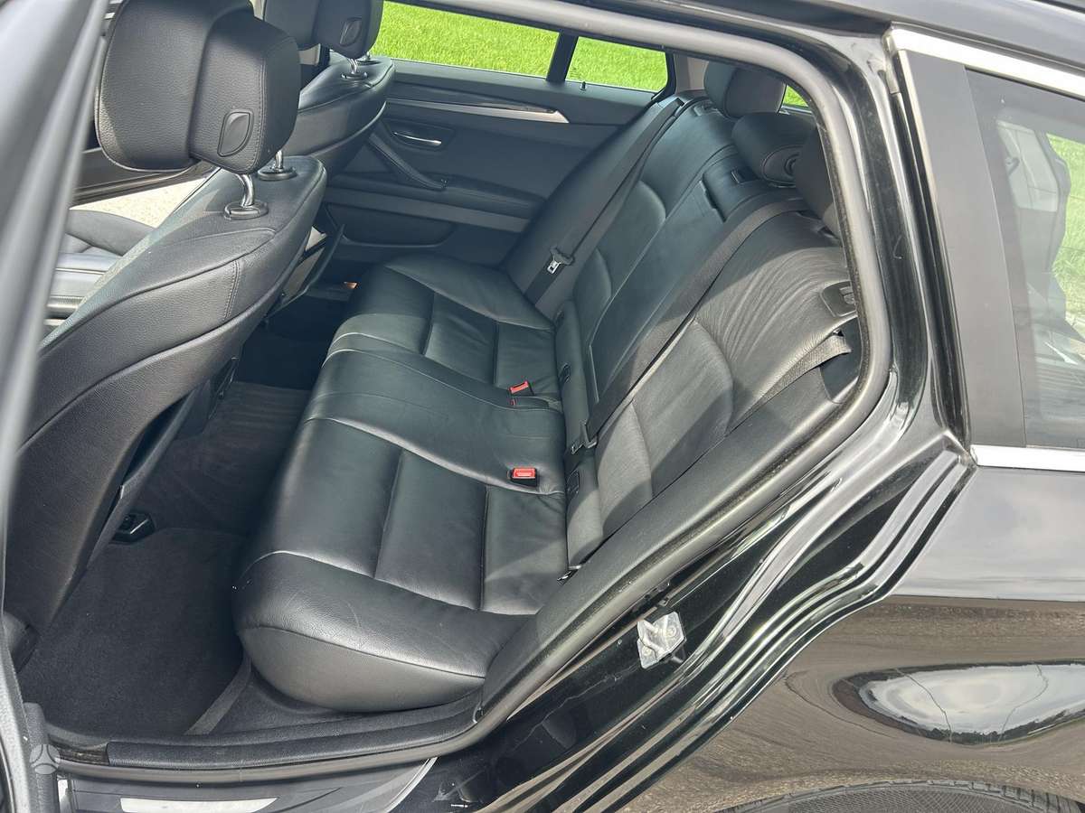 BMW 520, 2.0 l., universalas