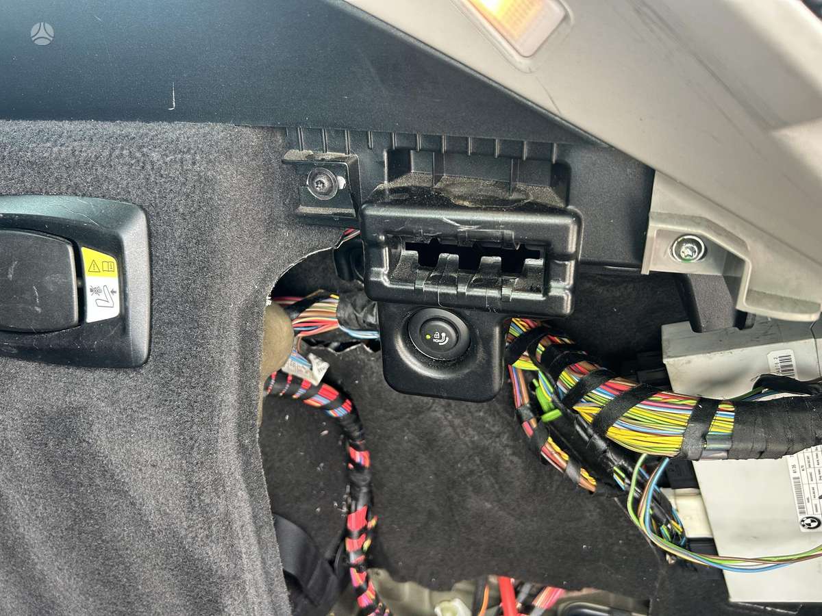 BMW 520, 2.0 l., universalas