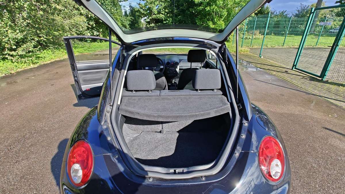 Volkswagen Beetle, 1.9 l., Хэтчбек
