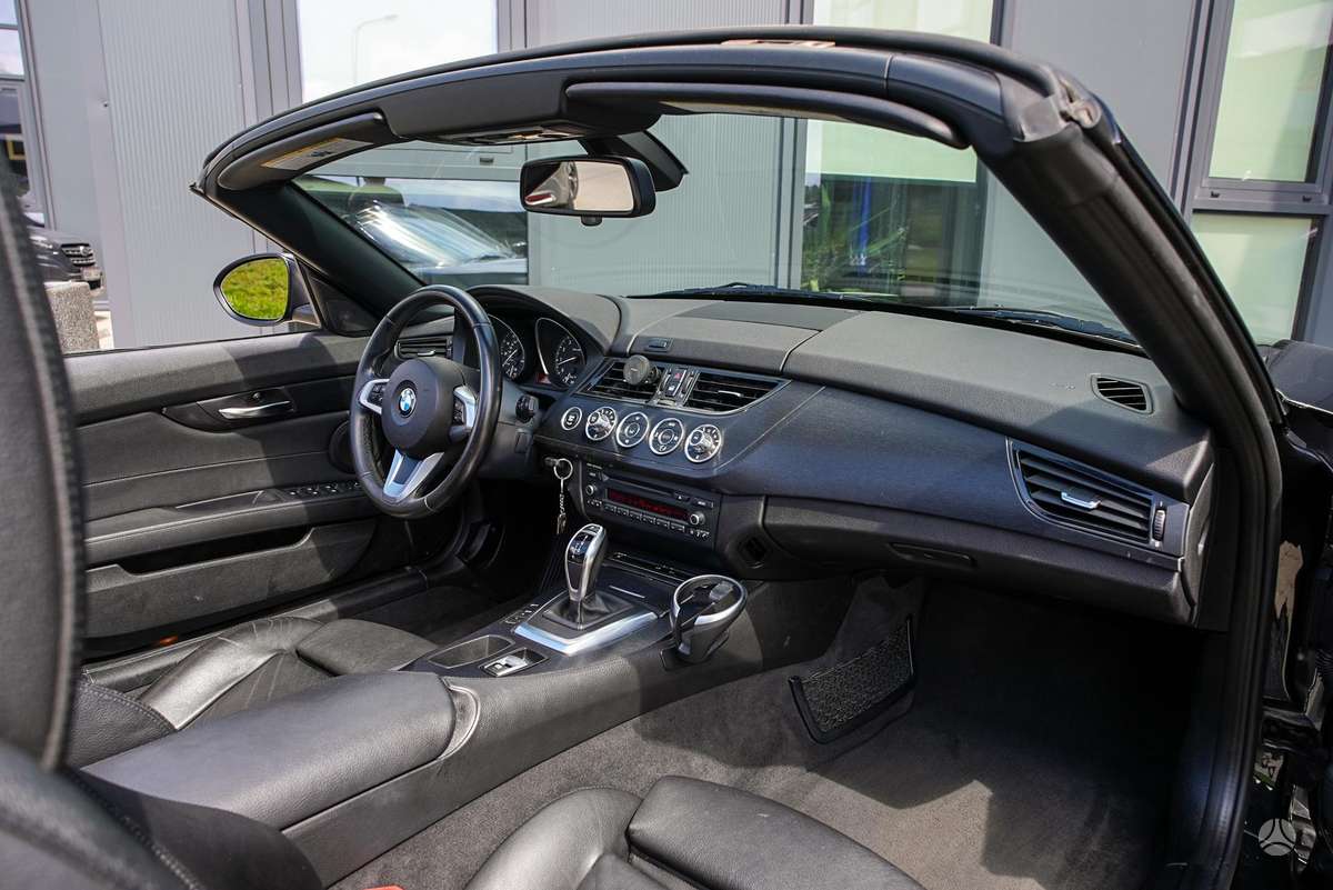 BMW Z4, 2.0 l., Кабриолет