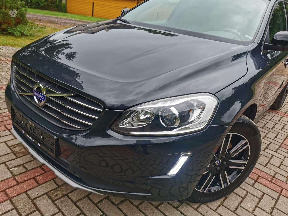 Volvo XC60 - 2