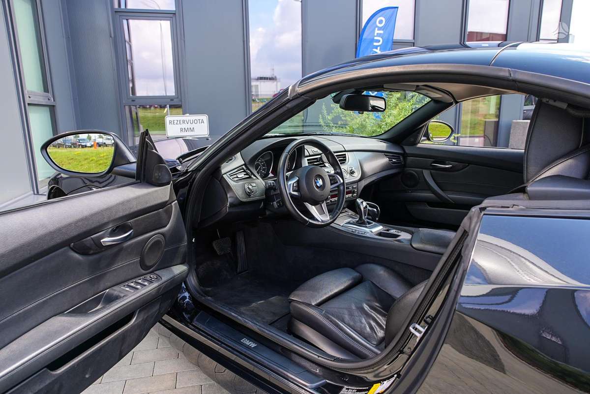BMW Z4, 2.0 l., Кабриолет