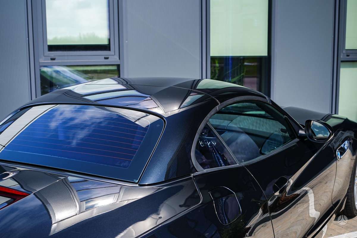 BMW Z4, 2.0 l., Кабриолет