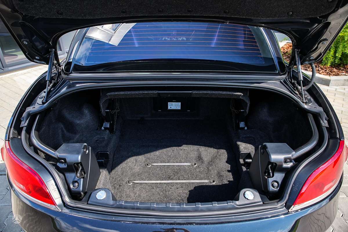 BMW Z4, 2.0 l., Кабриолет