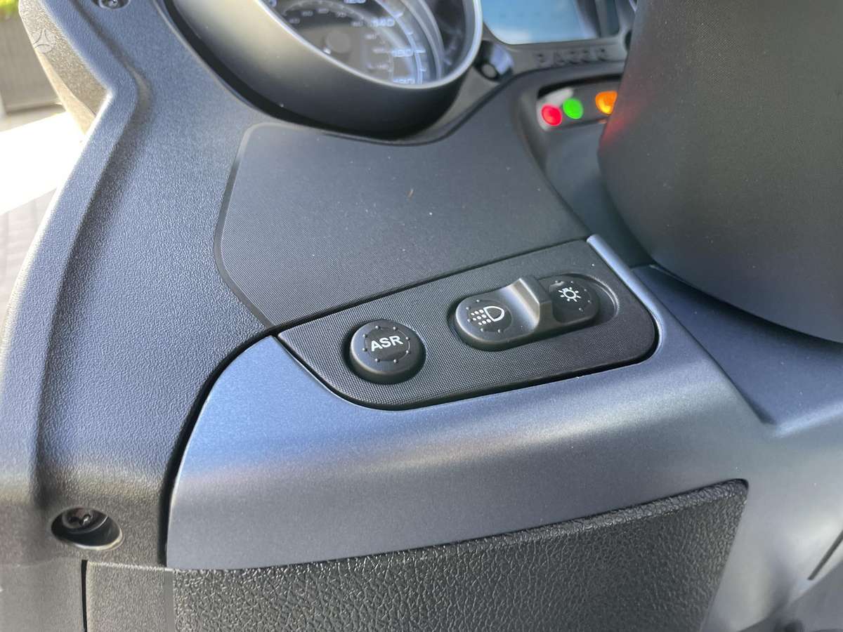 Piaggio MP3 300cc, triračiai