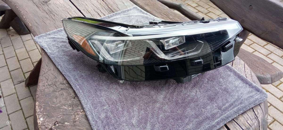 Ford Escape kėbulo dalys