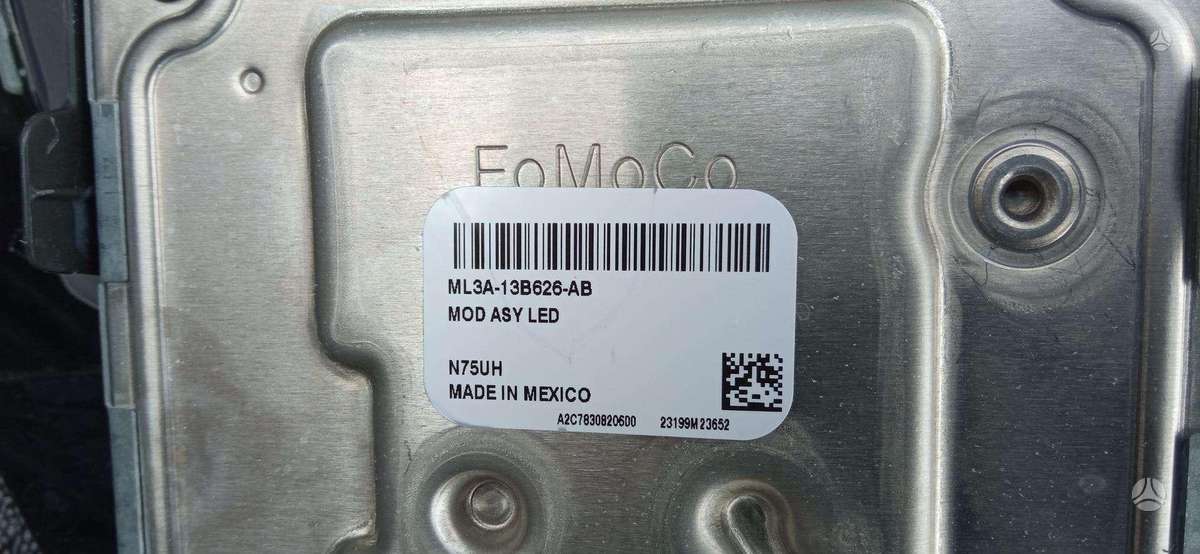 Ford Escape body parts