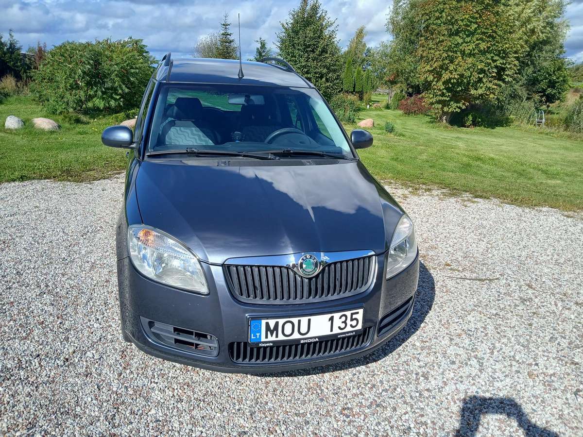 Škoda Roomster - 2