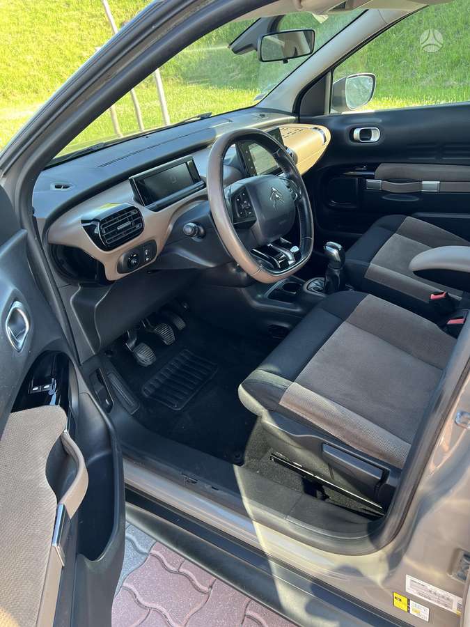 Citroen C4 Cactus, 1.6 l., hatchback