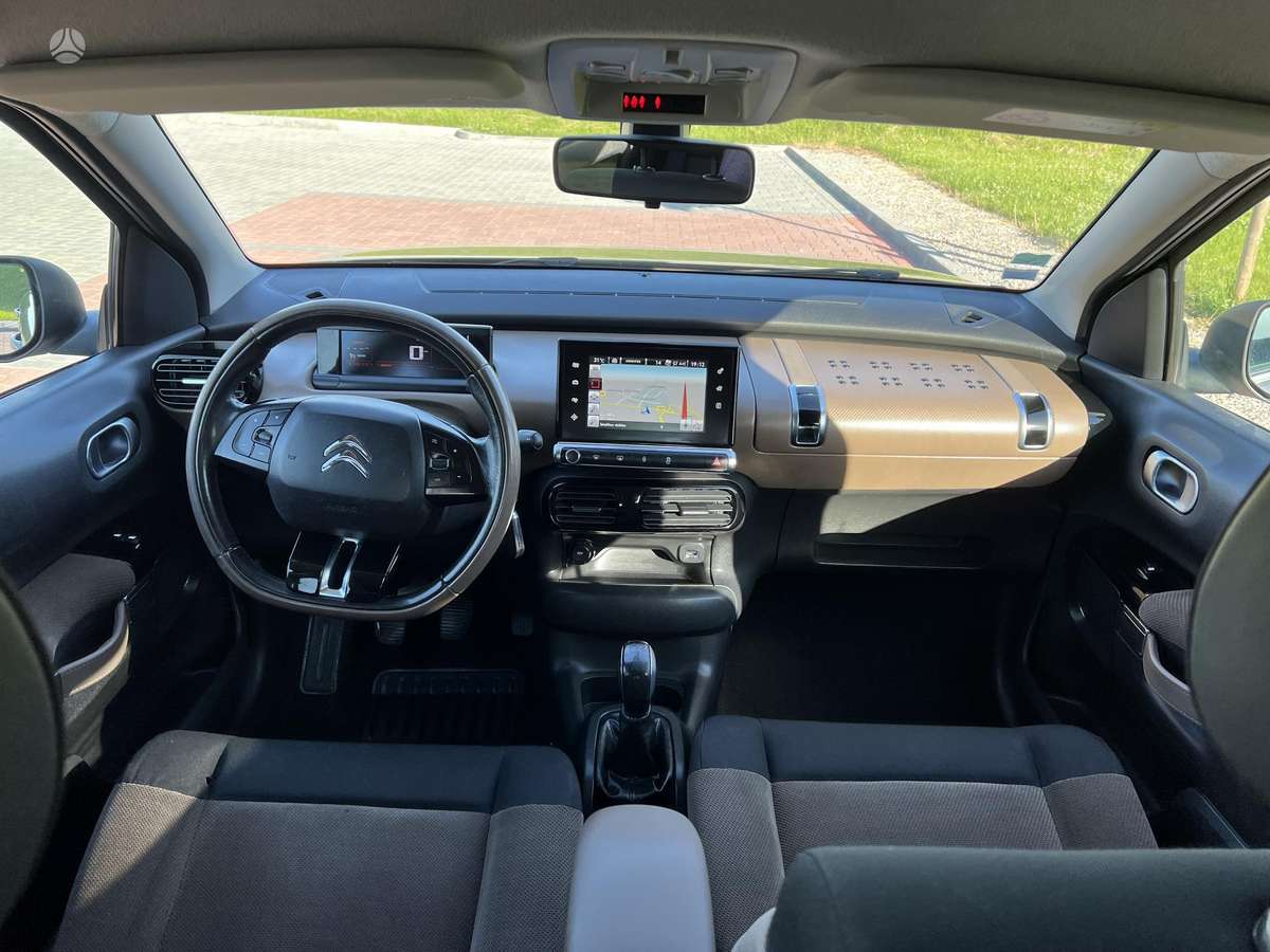 Citroen C4 Cactus, 1.6 l., hatchback